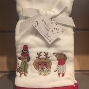 Jingles & Joy Seasonal Dachshund Tip Towels 2 pcs.